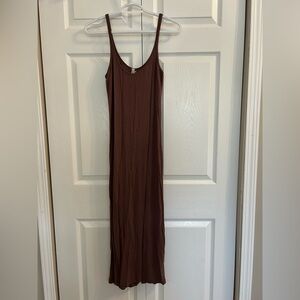 Elegant Brown Maxi Dress